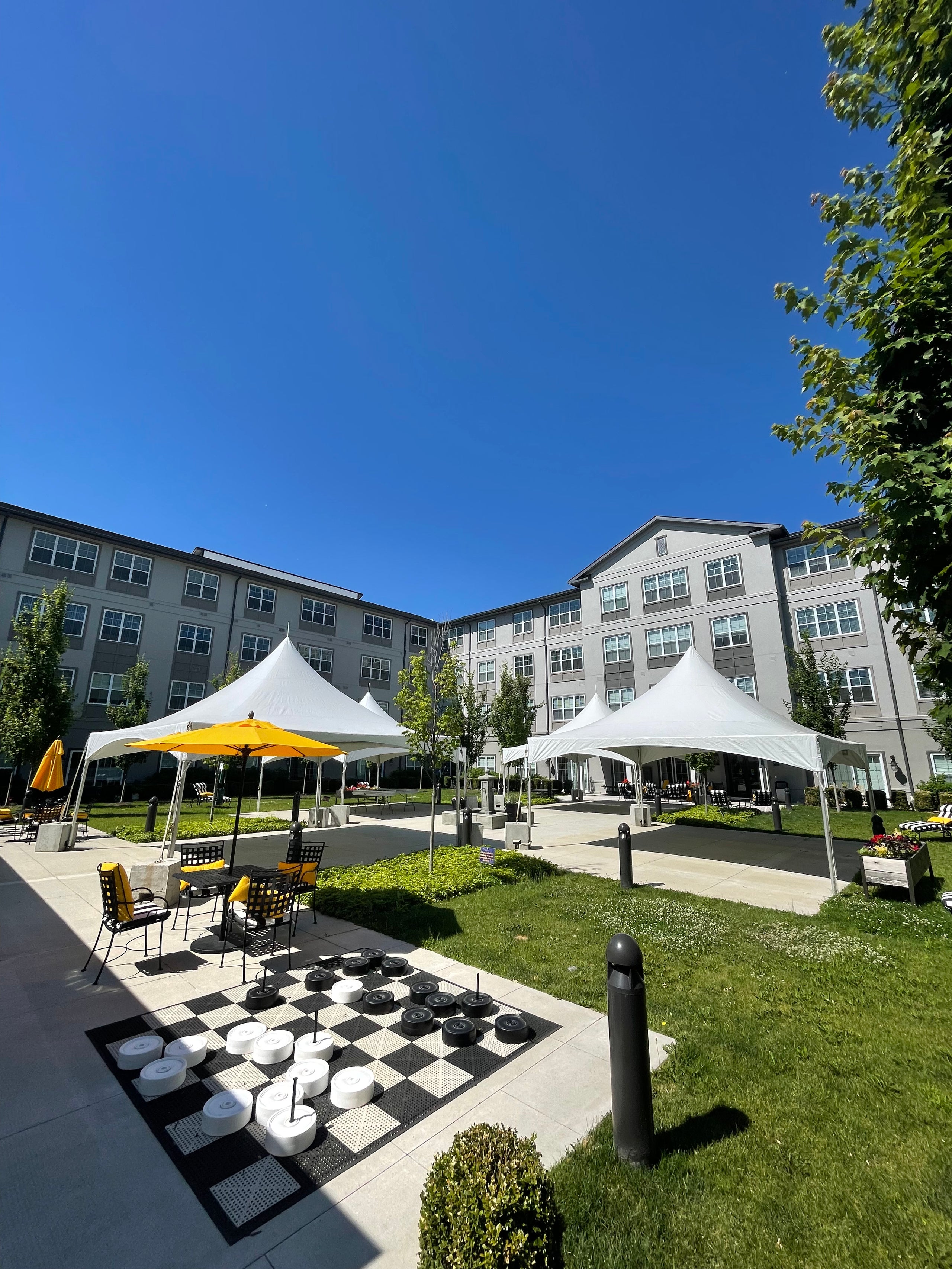 News Hopper's Houses